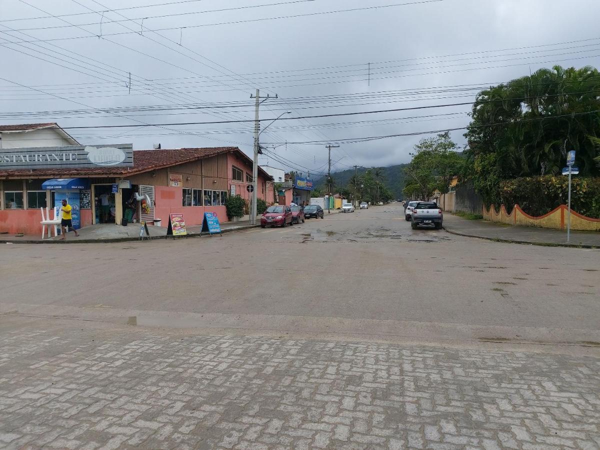 0006.02 - Maranduba - Chale - 1 Dorm - 5 Pess - 3 Quadras Do Mar - Piscina Coletiva - Wifi Villa Ubatuba Buitenkant foto